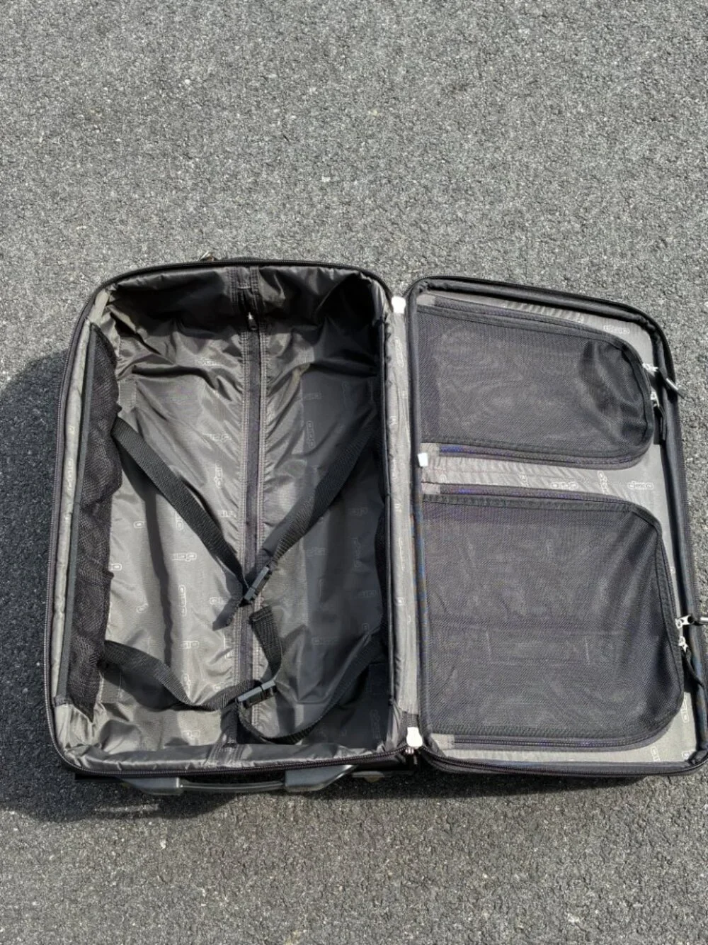 Ogio Layover Wheeled Rolling Gear Bag Suitcase 23x14x8 The Honda Classic